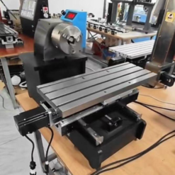 CNC TORNO 270mm x 270mm SERIE - MODELO GZ03-2727